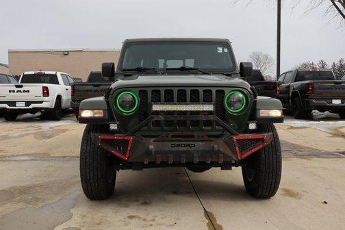 2022 Jeep Gladiator Sport