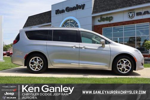 Billet Silver Metallic Clearcoat 2018 Chrysler Pacifica Limited