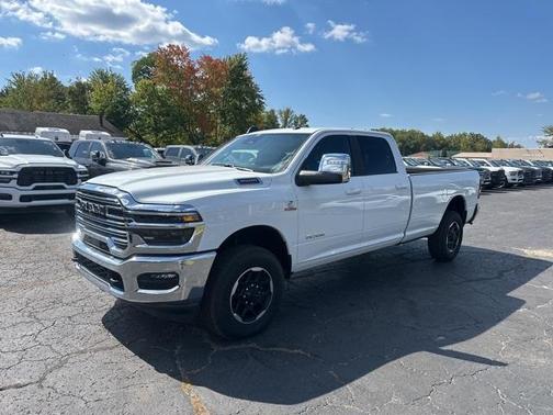 2025 RAM 3500 Laramie