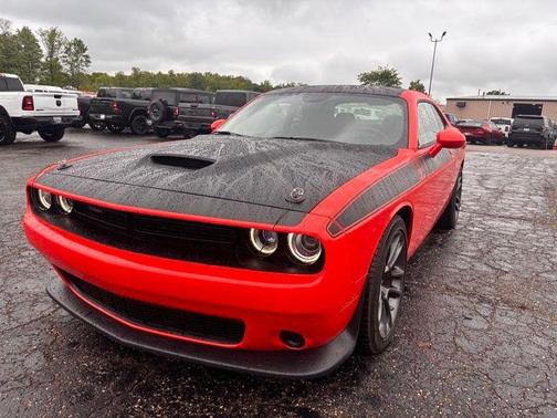 Go Mango! 2023 Dodge Challenger R/T