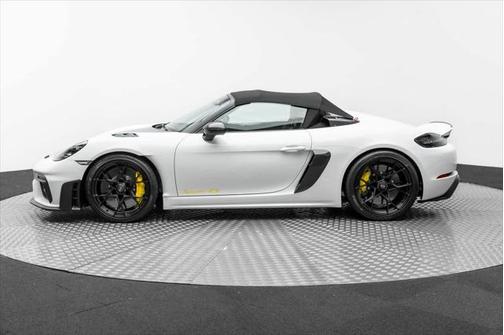 2025 Porsche 718 Spyder RS