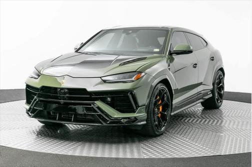2024 Lamborghini Urus Performante