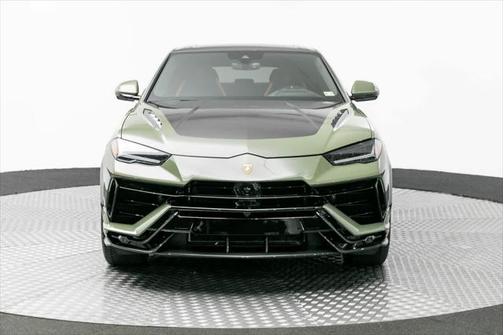 2024 Lamborghini Urus Performante