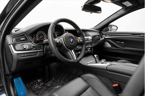 2015 BMW M5 Base