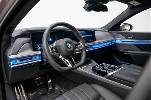 2024 BMW 760 xDrive