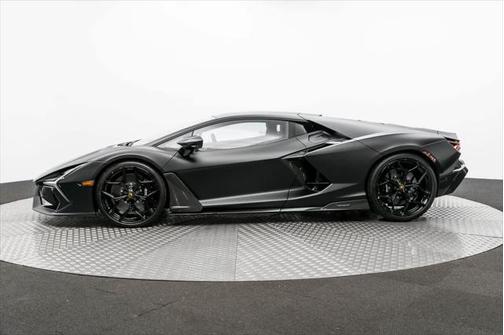 2024 Lamborghini Revuelto 2D Coupe