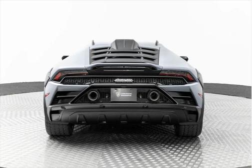 2024 Lamborghini Huracan Sterrato Coupe