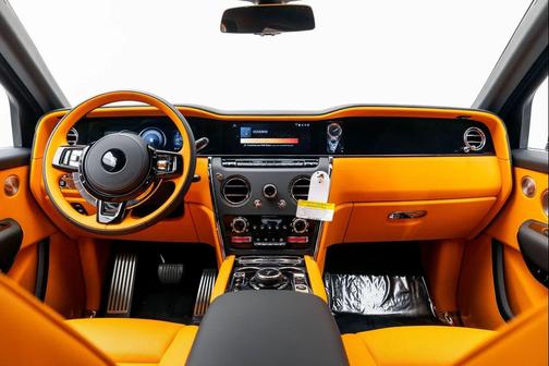 Black 2026 Rolls-Royce Cullinan