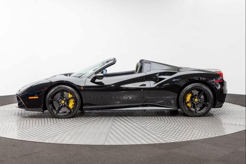 2018 Ferrari 488 Spider Base