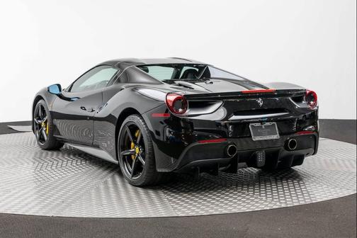 2018 Ferrari 488 Spider Base
