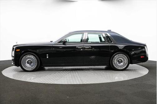 2024 Rolls-Royce Phantom