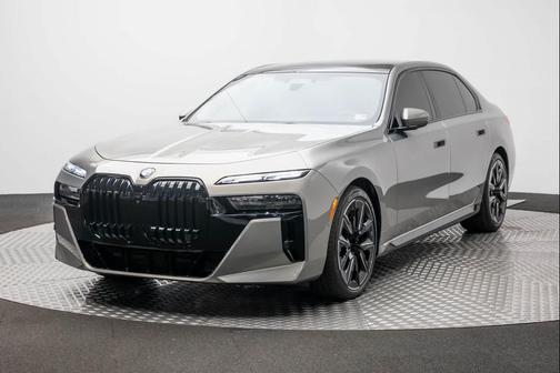 2024 BMW 760 xDrive