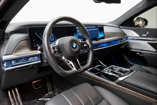 2024 BMW 760 xDrive