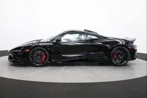 2021 McLaren 765LT Coupe