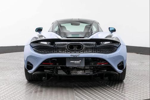 2026 McLaren 750S 