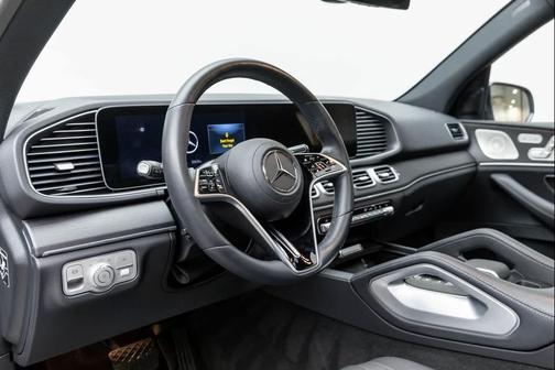 2025 Mercedes-Benz GLE 450e 4MATIC