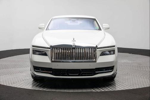 2026 Rolls-Royce Spectre 