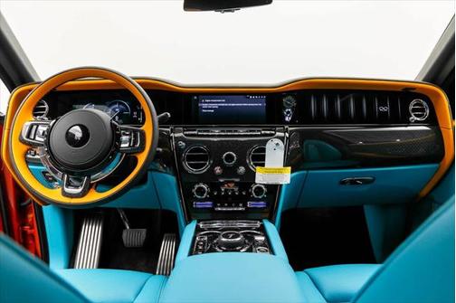 2025 Rolls-Royce Cullinan Black Badge