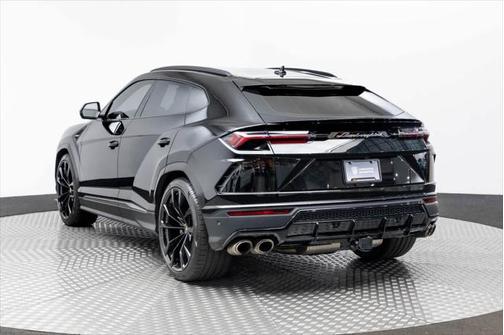 2020 Lamborghini Urus AWD