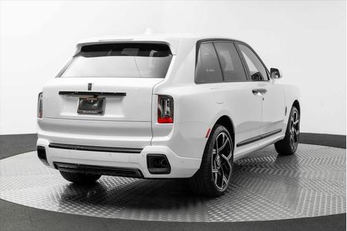 2025 Rolls-Royce Cullinan Black Badge