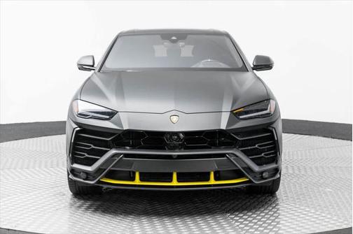 2019 Lamborghini Urus AWD