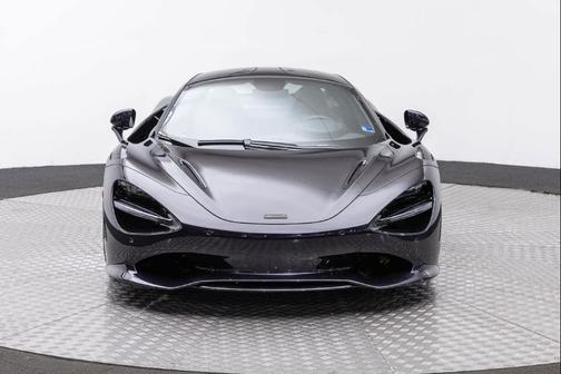 Black 2026 McLaren 750S Coupe