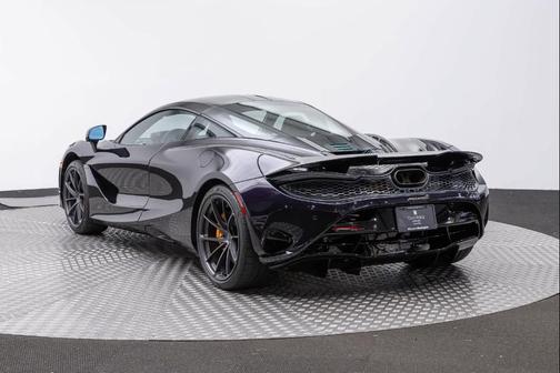 Black 2026 McLaren 750S Coupe