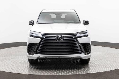 Eminent White Pearl 2024 Lexus LX 600 Premium