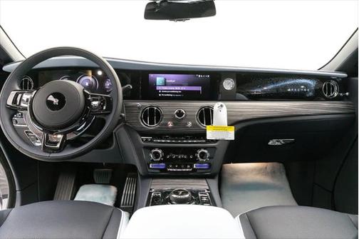 2024 Rolls-Royce Spectre Coupe