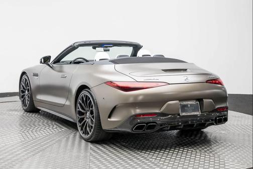 2025 Mercedes-Benz AMG SL 63 Base
