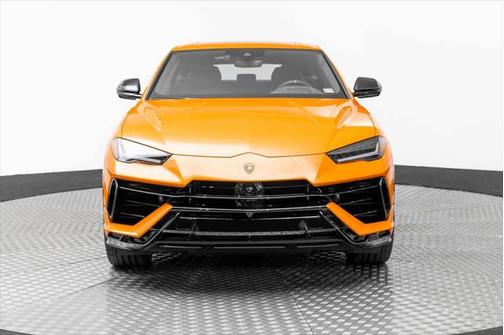 2024 Lamborghini Urus S