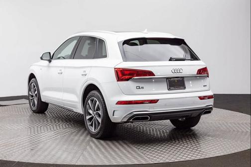 2024 Audi Q5 45 S line Premium Plus