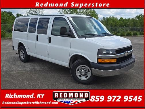 2017 Chevrolet Express 2500 LT