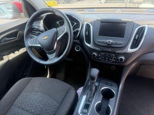 Radiant Red Tintcoat 2024 Chevrolet Equinox 1LT