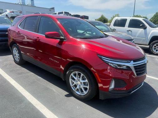 Radiant Red Tintcoat 2024 Chevrolet Equinox 1LT
