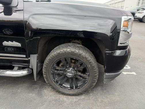 2018 Chevrolet Silverado 1500 High Country