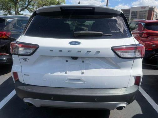 Oxford White 2021 Ford Escape SE