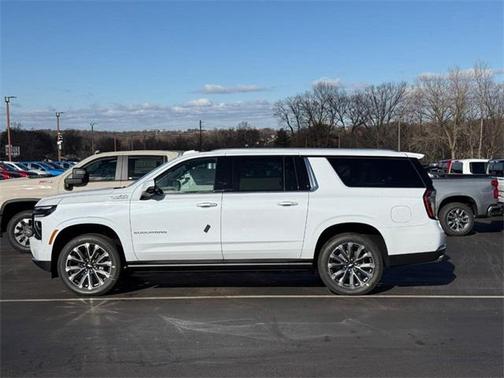 2026 Chevrolet Suburban High Country, 4WD
