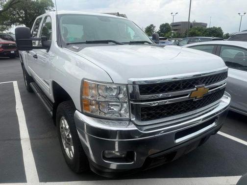 Summit White 2011 Chevrolet Silverado 2500 LT