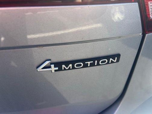 2022 Volkswagen Tiguan 2.0T SE R-Line Black 4MOTION