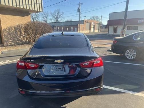 2022 Chevrolet Malibu 1LS