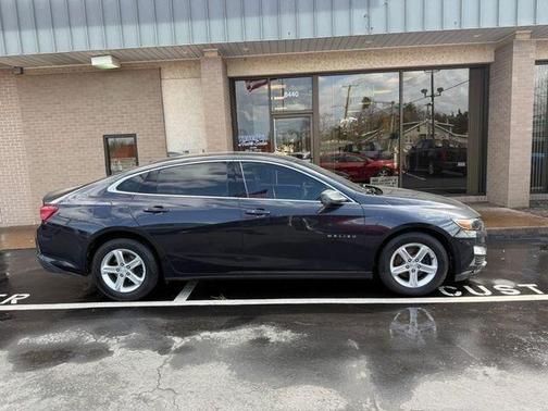 2022 Chevrolet Malibu 1LS