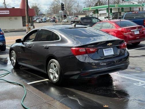 2022 Chevrolet Malibu 1LS