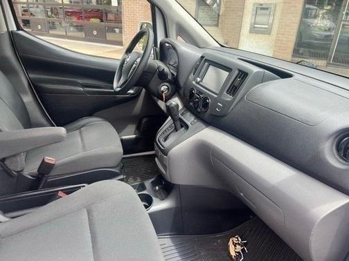 2021 Nissan NV200 SV