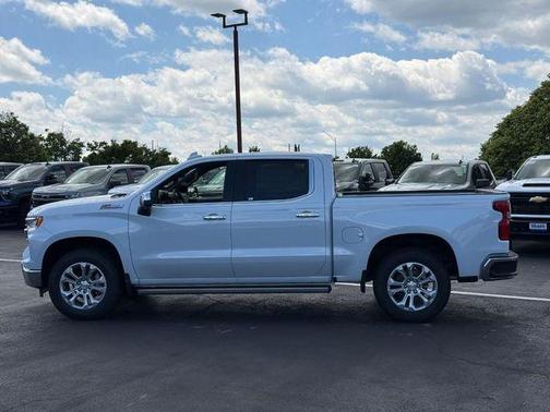 Polar White Tricoat 2026 Chevrolet Silverado 1500 LTZ