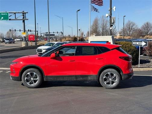 2025 Chevrolet Blazer 2LT