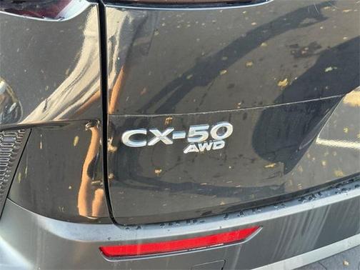 2024 Mazda CX-50 2.5 S Preferred Package