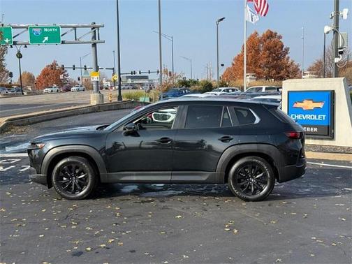 2024 Mazda CX-50 2.5 S Preferred Package
