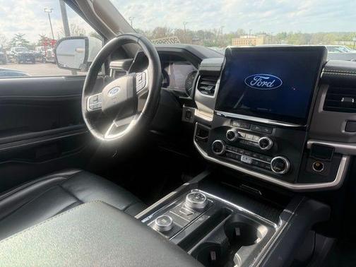 Oxford White 2024 Ford Expedition Max XLT