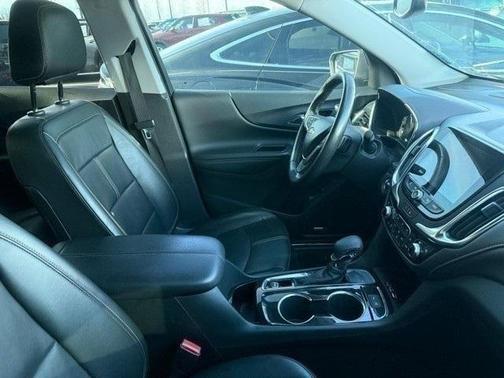 2022 Chevrolet Equinox Premier w/1LZ